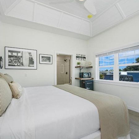 Casey Key Resorts - Beachfront Нокомис Екстериор снимка